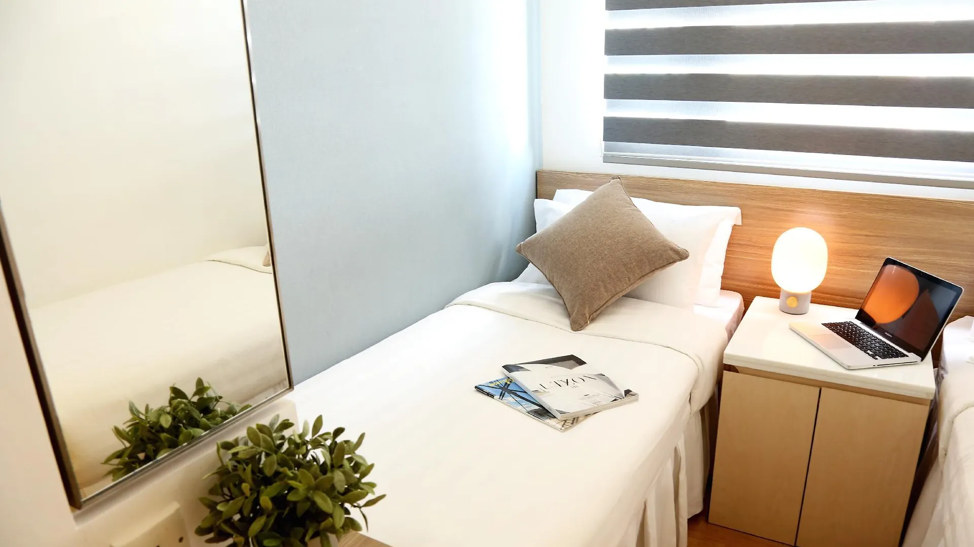 Bridal Tea House Hotel - Yaumatei Hong Kong