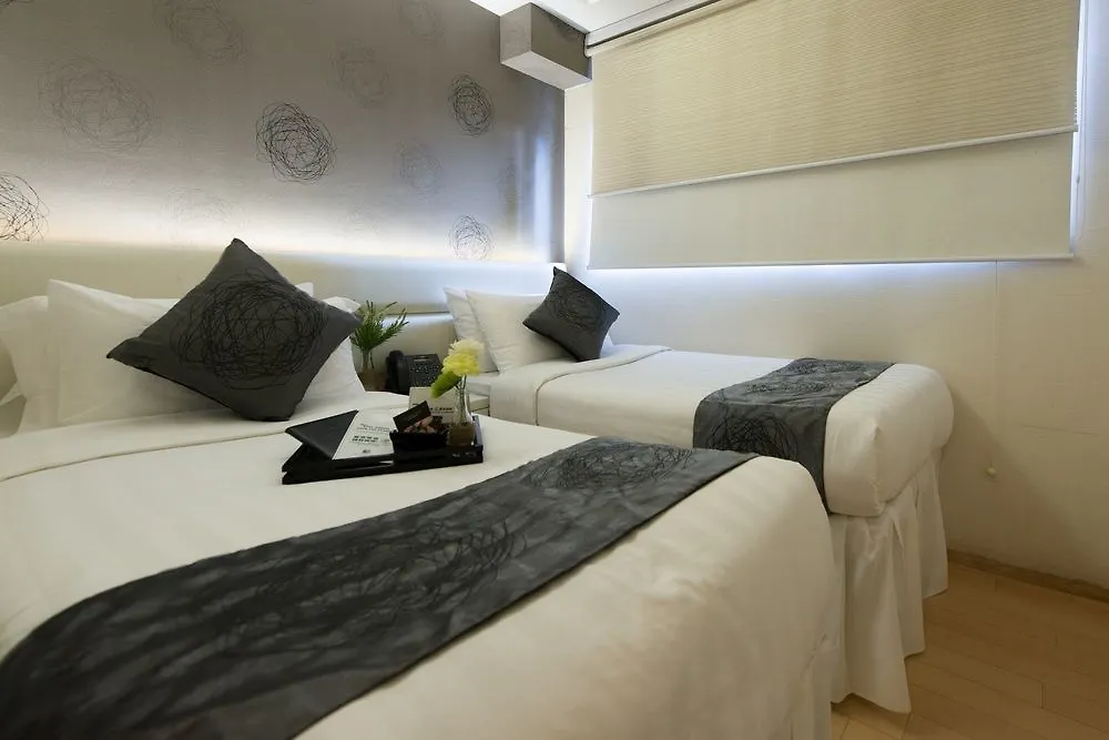 Bridal Tea House Hotel - Yaumatei Hong Kong