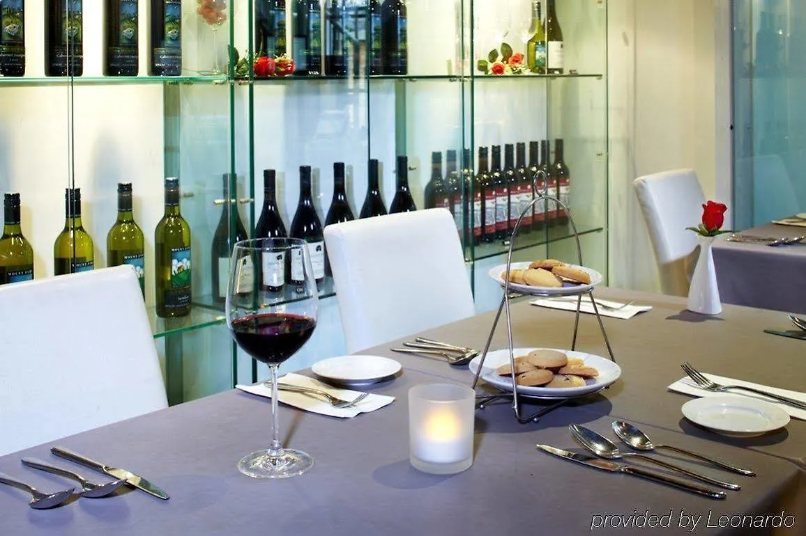 Bridal Tea House Hotel - Yaumatei Hong Kong 3*,  China